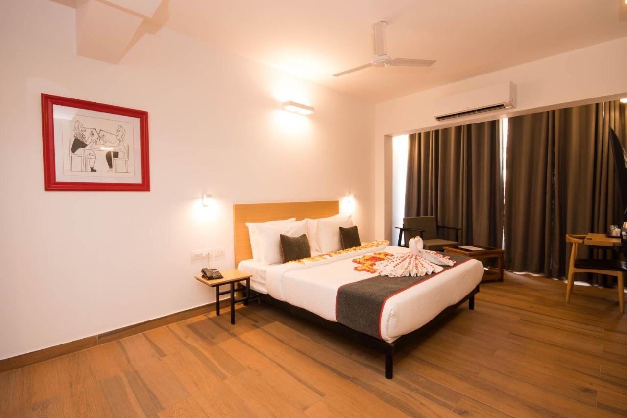 Hotel Vemara Panaji Esterno foto