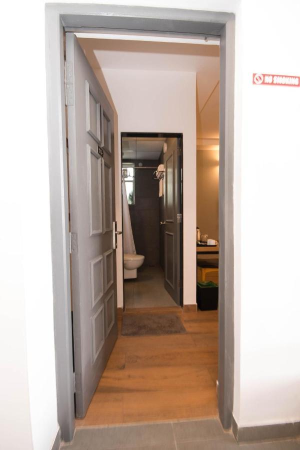 Hotel Vemara Panaji Esterno foto