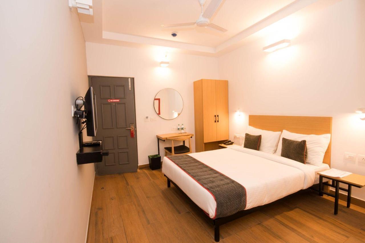 Hotel Vemara Panaji Esterno foto